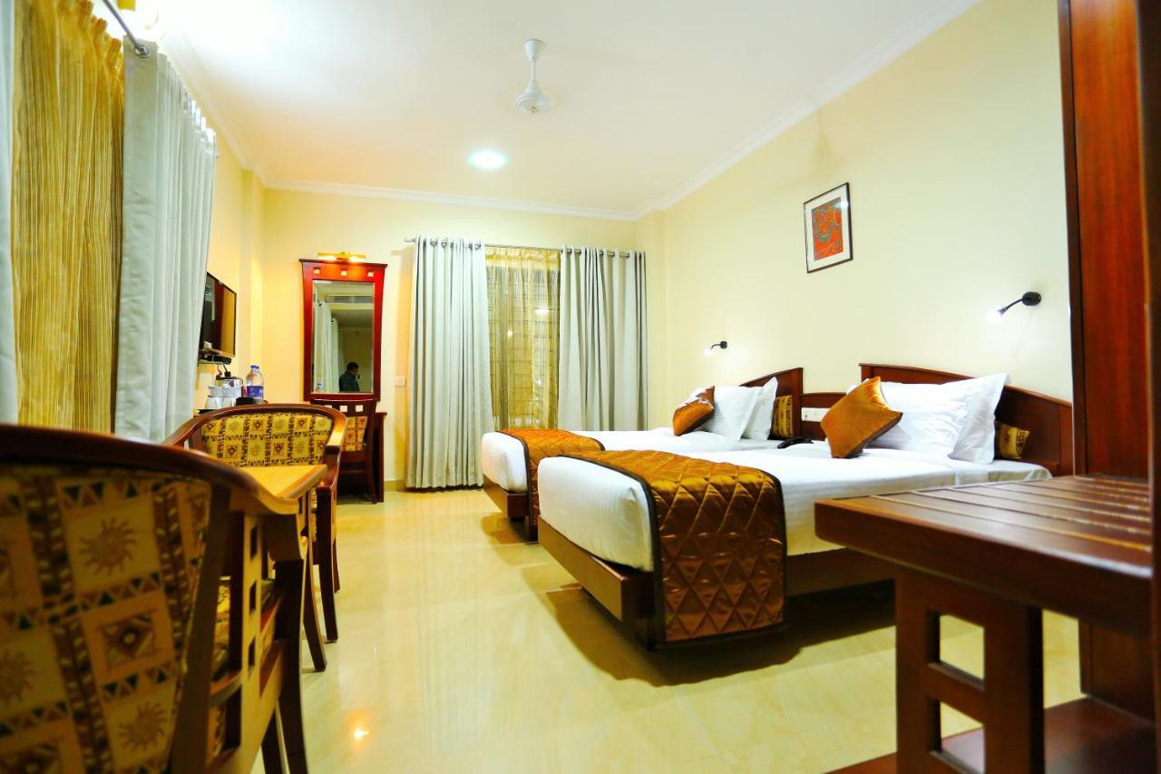 Hotel White City North Paravur Exteriér fotografie