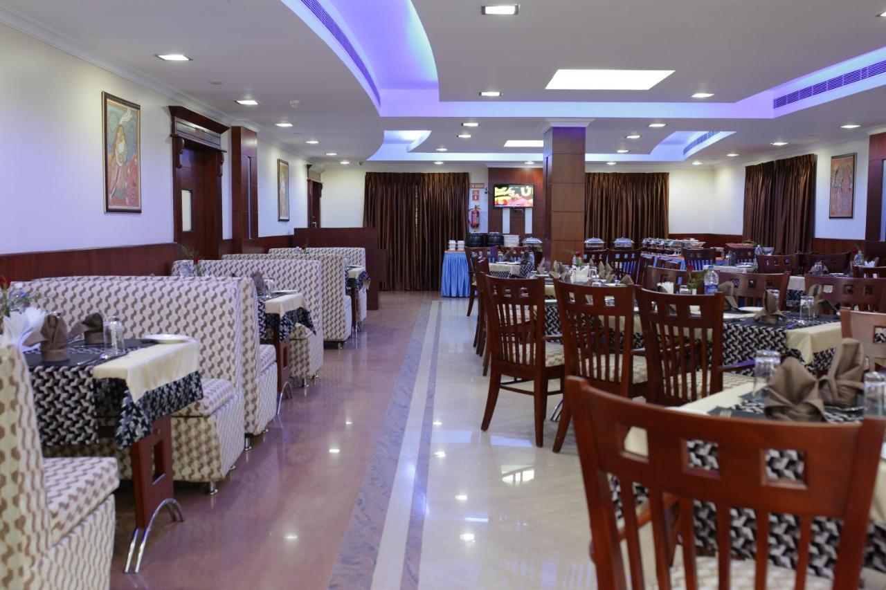 Hotel White City North Paravur Exteriér fotografie